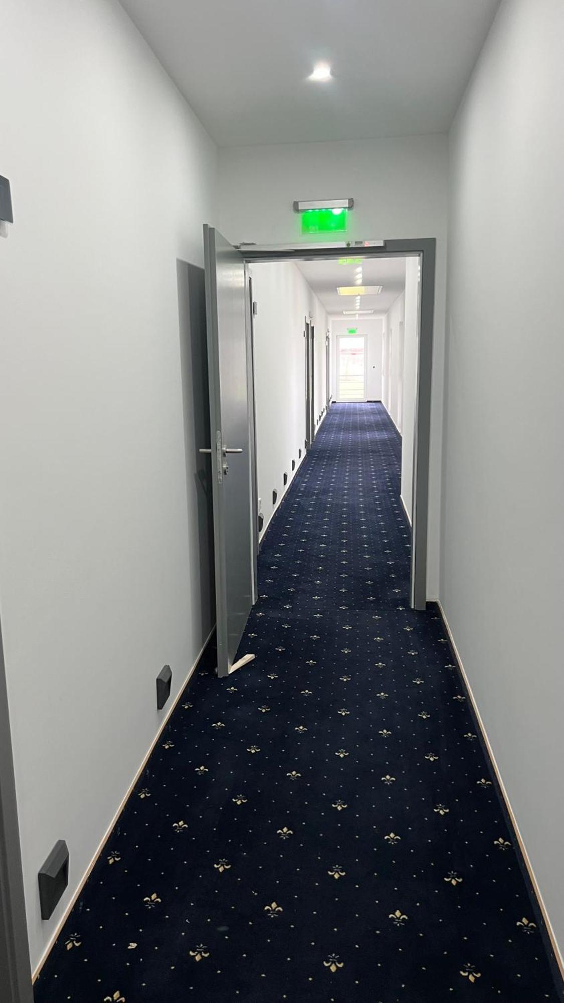 Hotel & Restaurant Am Kirschberg Alten Buseck Экстерьер фото